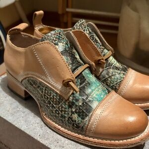 Freebird Mable leather shoes